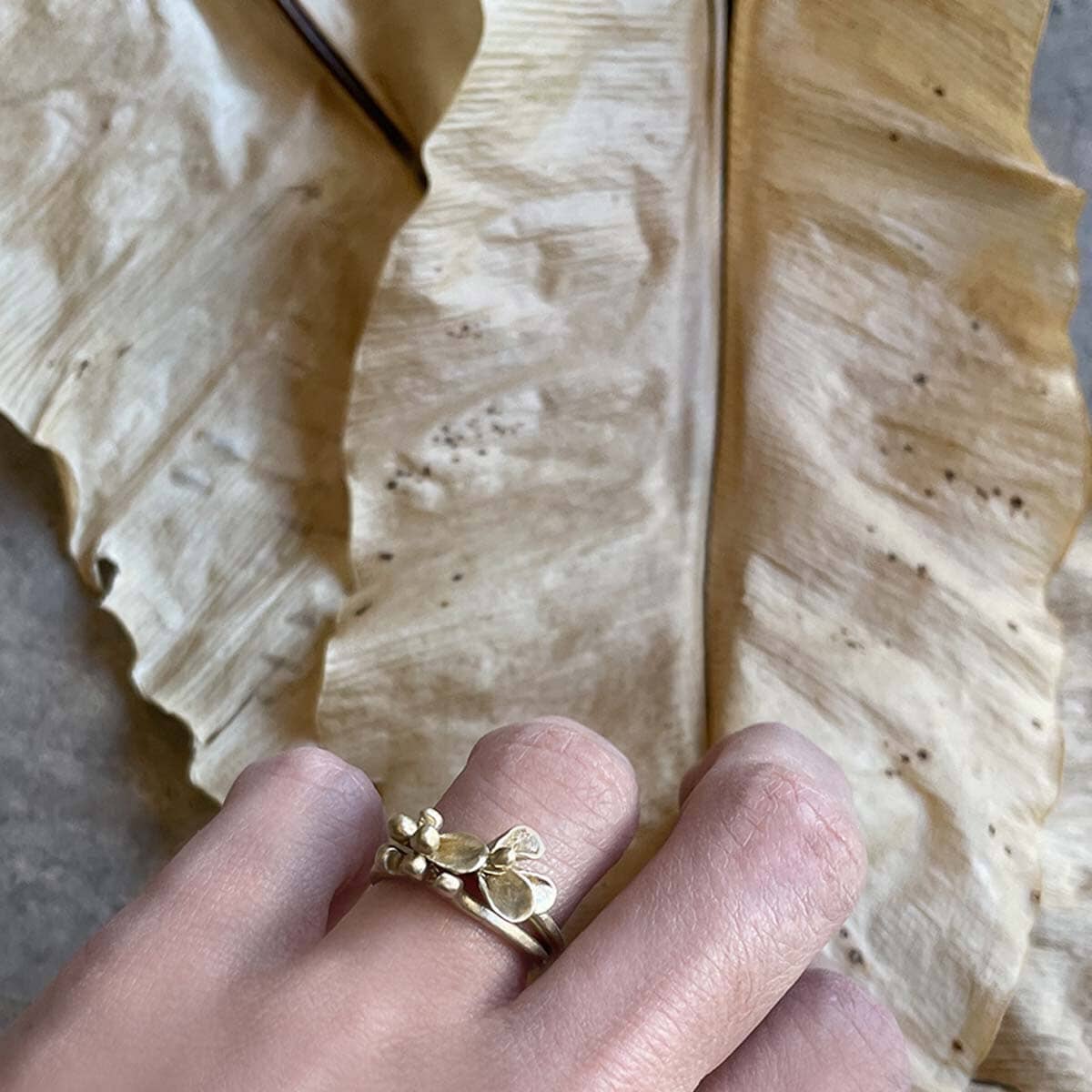 Botanical ring / טבעת בוטנית - studio oh design