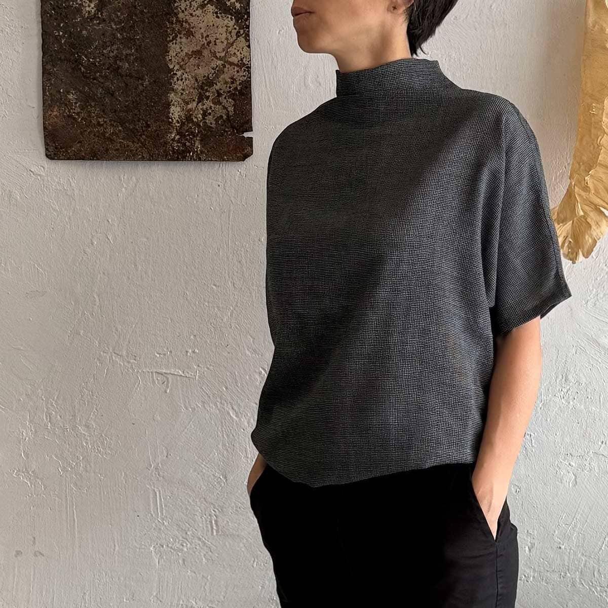 Plaid Japanese top / חולצת שרוולים יפנית משבצות - studio oh design