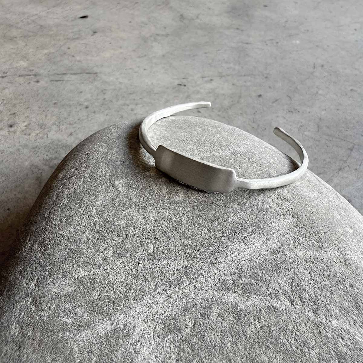 tag bracelet - צמיד תג - studio oh design