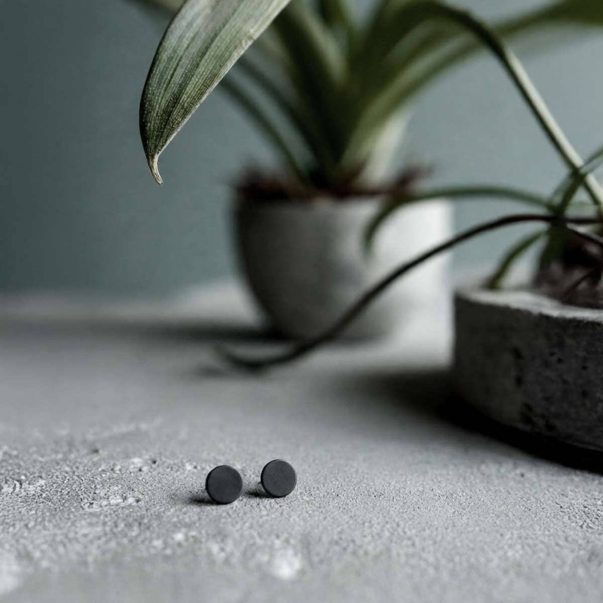 7mm Flat silver earrings / UNISEX / עגילי הרחבה קטנים 7 מ״מ - יוניסקס - studio oh design
