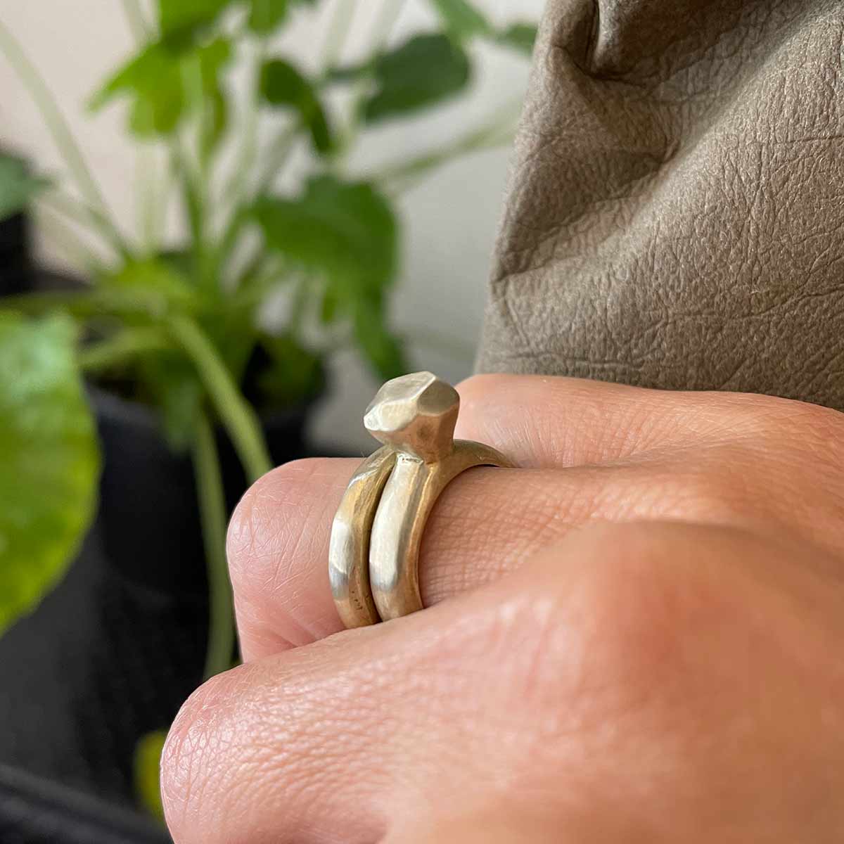 "diamond" ring / "טבעת "יהלום - studio oh design