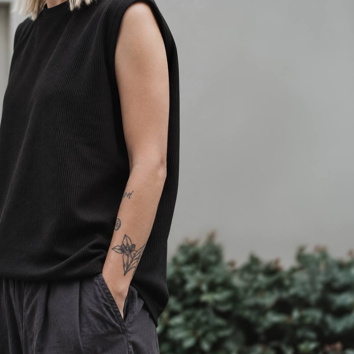 black terner vest  / OS אפודת טרנר בד וואפל שחור