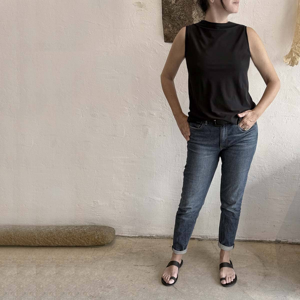 black holy top / חולצת הולי שחורה - studio oh design