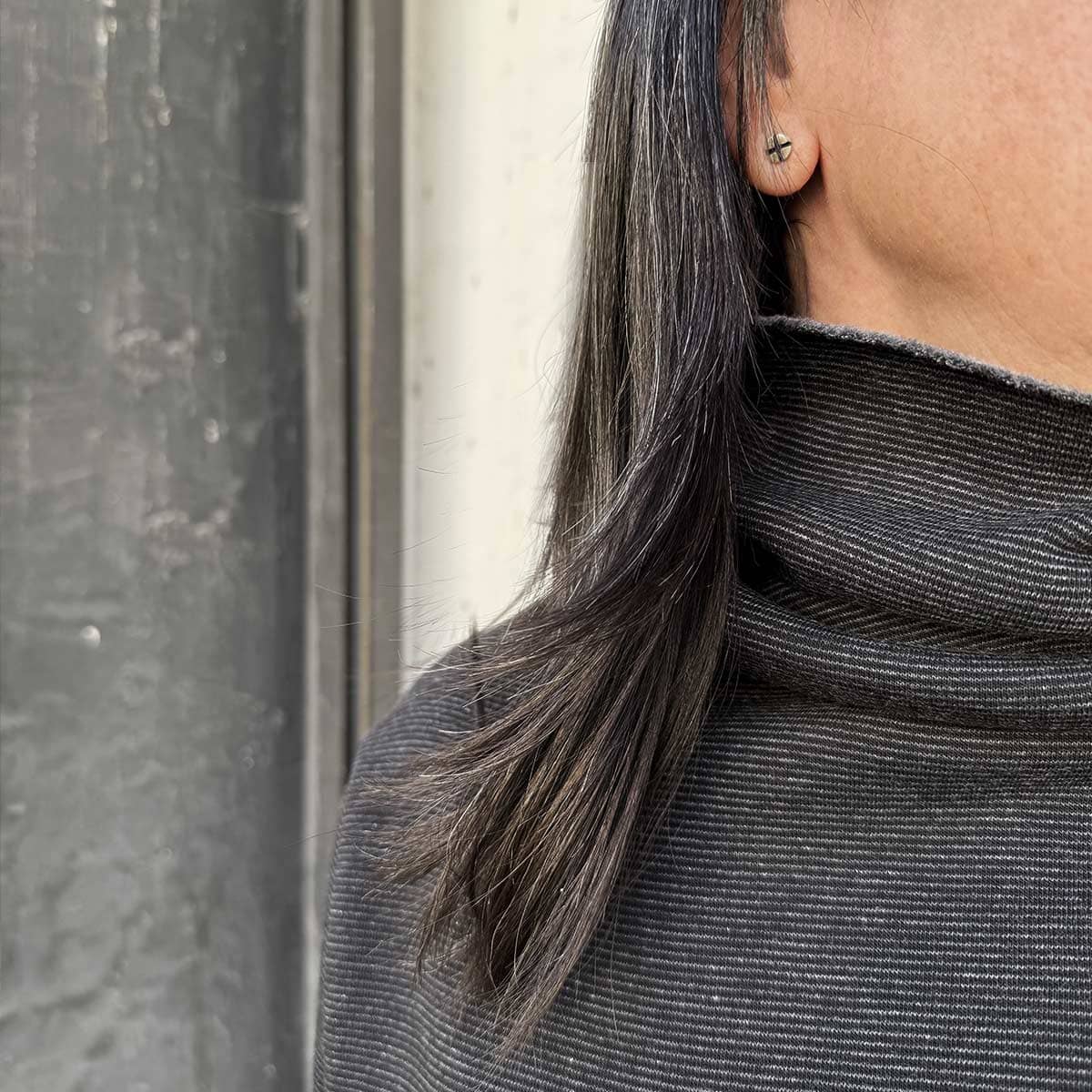 neska stripes TURTLENECK TOP / נסקה גולף פסים - studio oh design