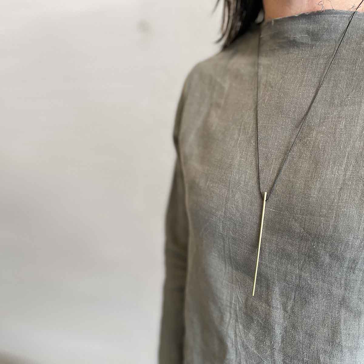 Narrow cylinder necklace / שרשרת גליל צר - studio oh design