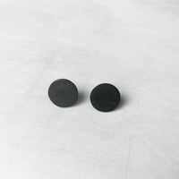 10mm Flat silver earrings / UNISEX / עגילי הרחבה קטנים - יוניסקס - studio oh design