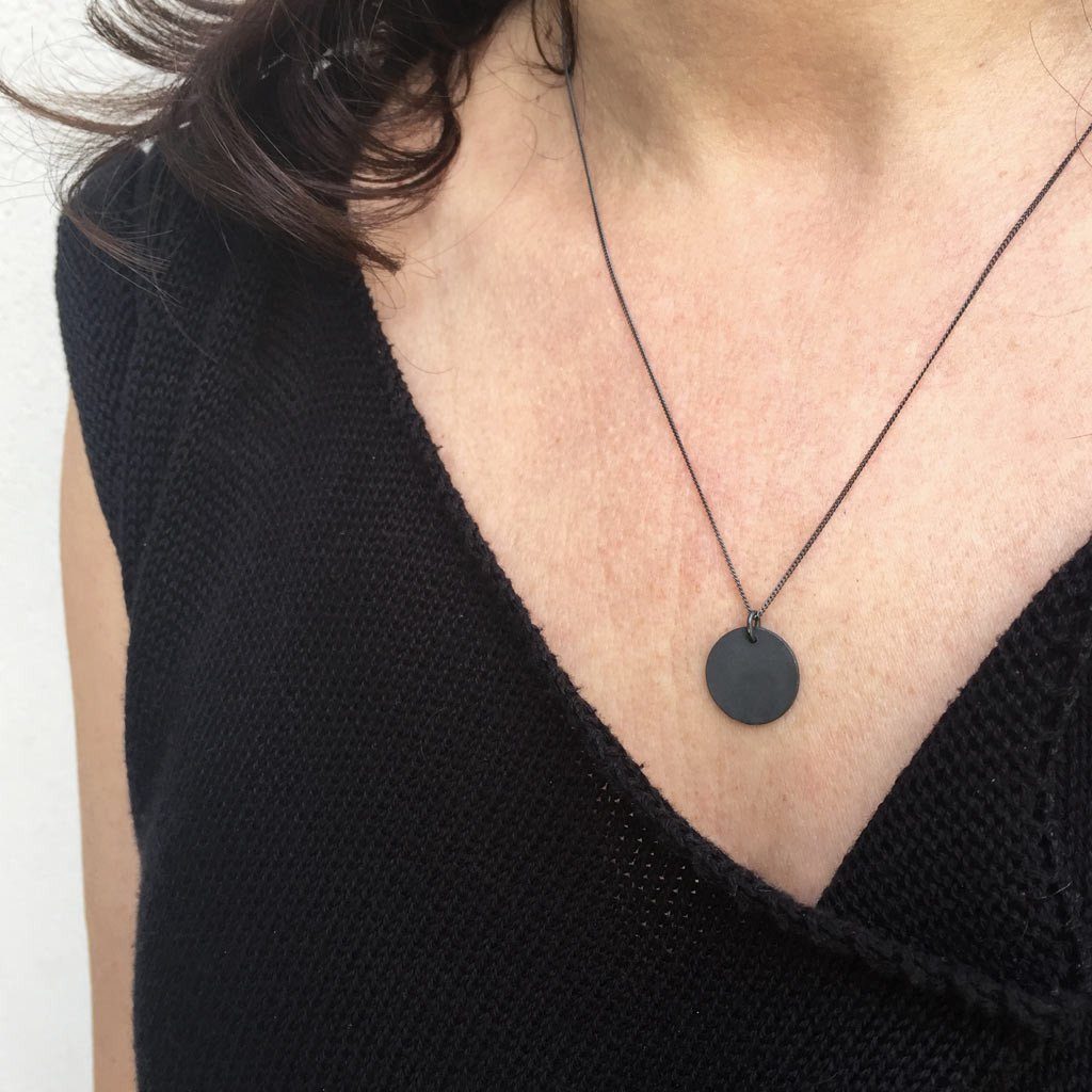 15mm Silver Coin Disk Necklace /  שרשרת עיגול גדול - studio oh design
