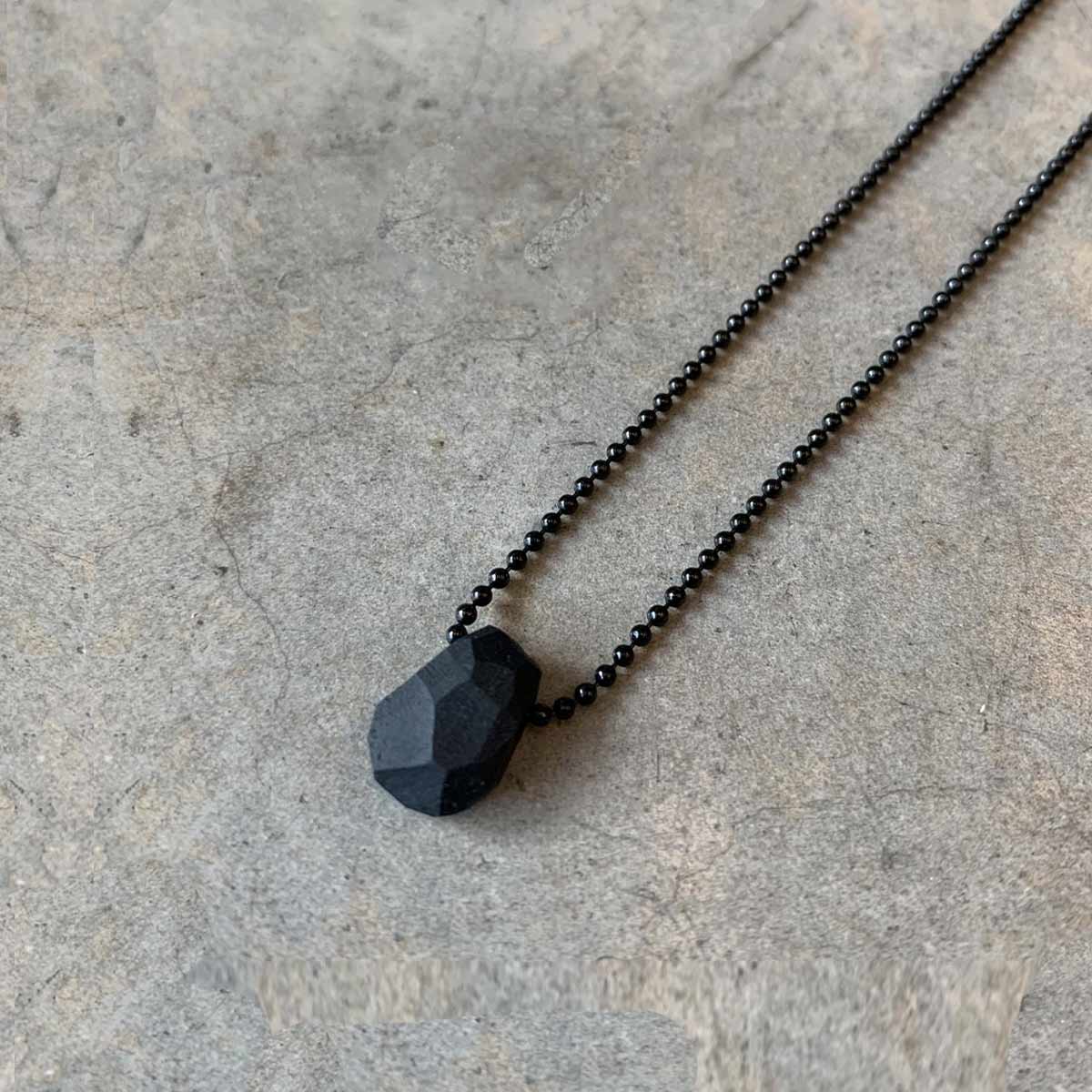 Black Beetle Necklace / שרשרת חיפושית - studio oh design