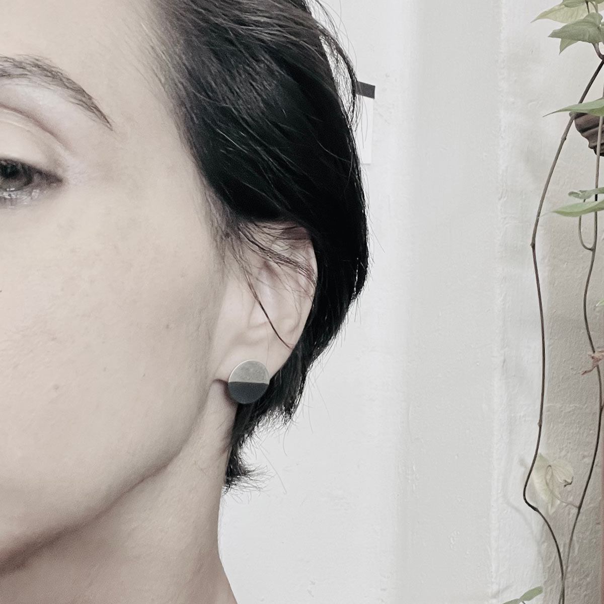 15mm Flat silver earrings / UNISEX / עגילי הרחבה גדולים - יוניסקס - studio oh design
