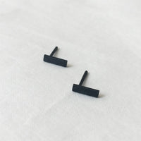 Geometric Line earrings / unisex / עגילי פס קטן - studio oh design