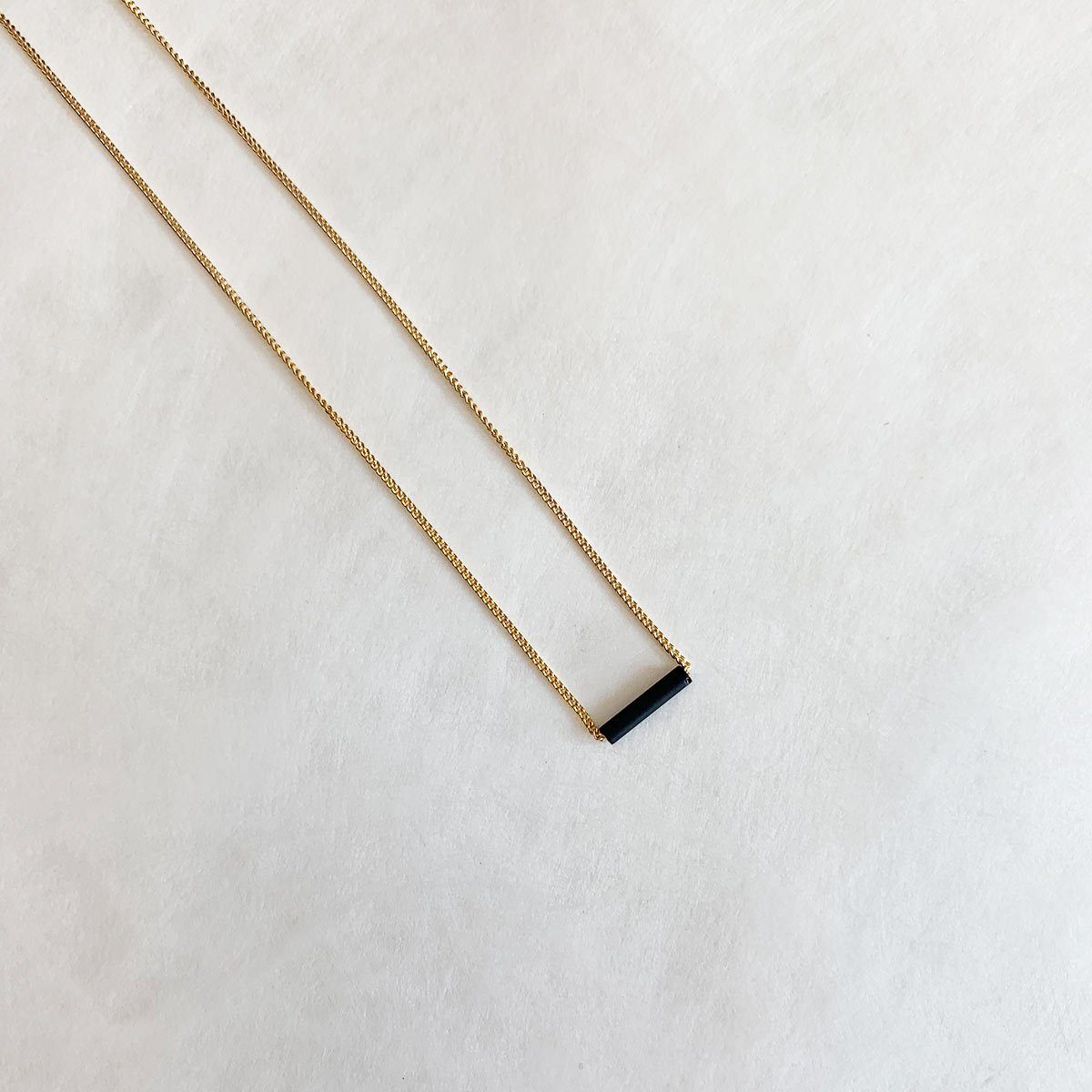 Kav Necklace / שרשרת קו שחור - studio oh design