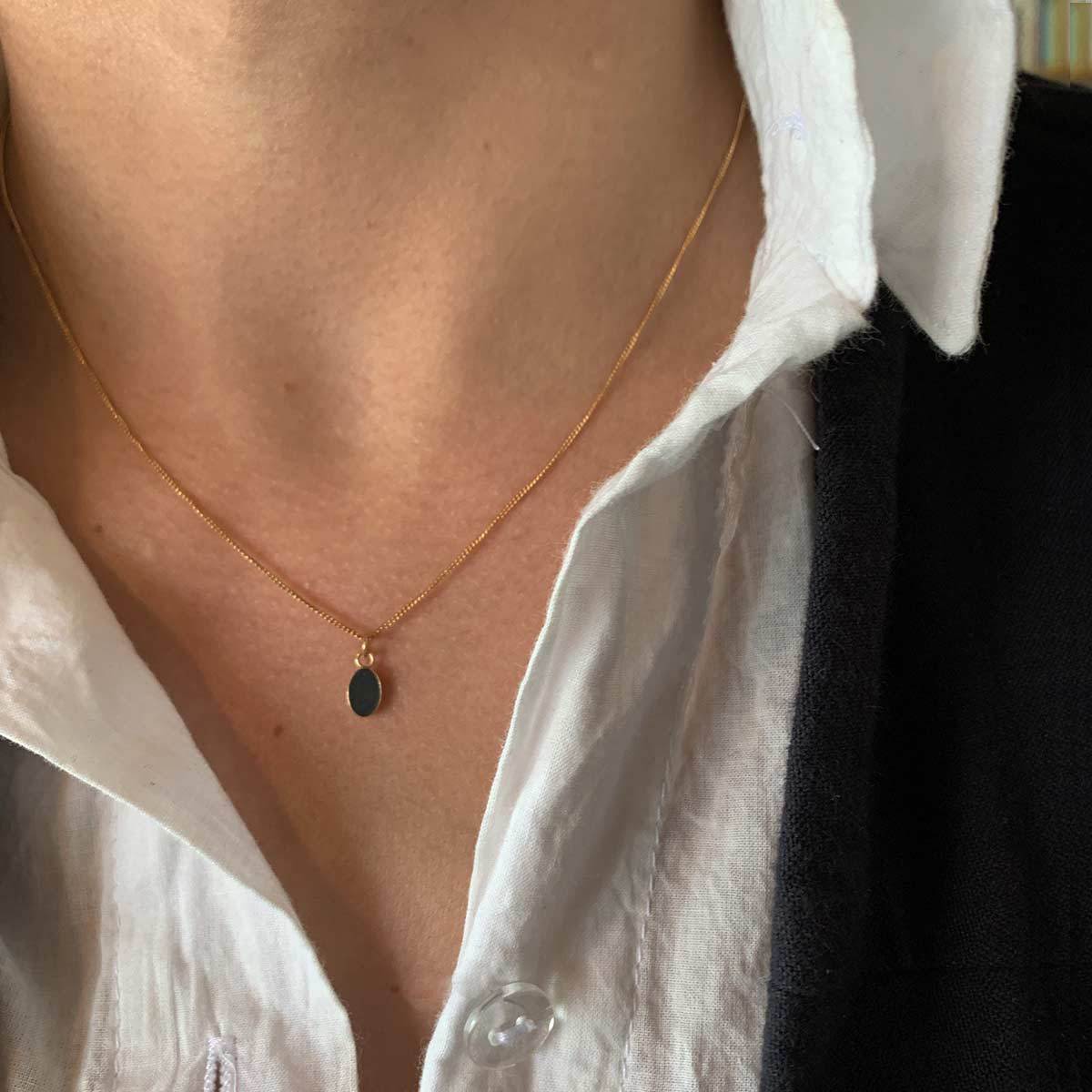 Tiny oval necklace / שרשרת אליפסה גולדפילד - studio oh design