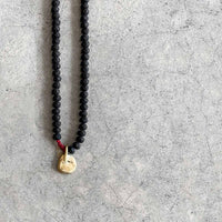 Crystal necklace with amorphous pendant / שרשרת קריסטלים עם תליון אמורפי - studio oh design