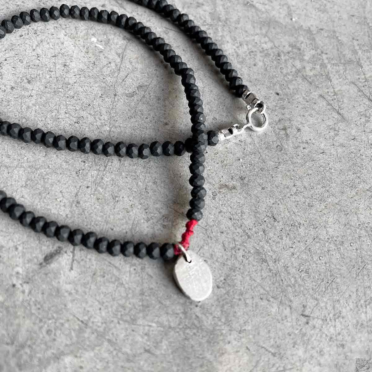 Crystal necklace with silver pendant / שרשרת קריסטלים עם תליון בכסף - studio oh design