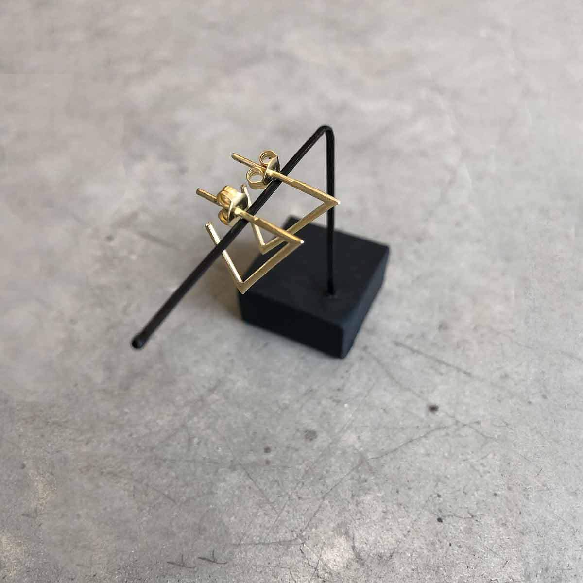 GOLD PLATED Triangle earrings / unisex / עגילי משולש תלוי בציפוי זהב - studio oh design