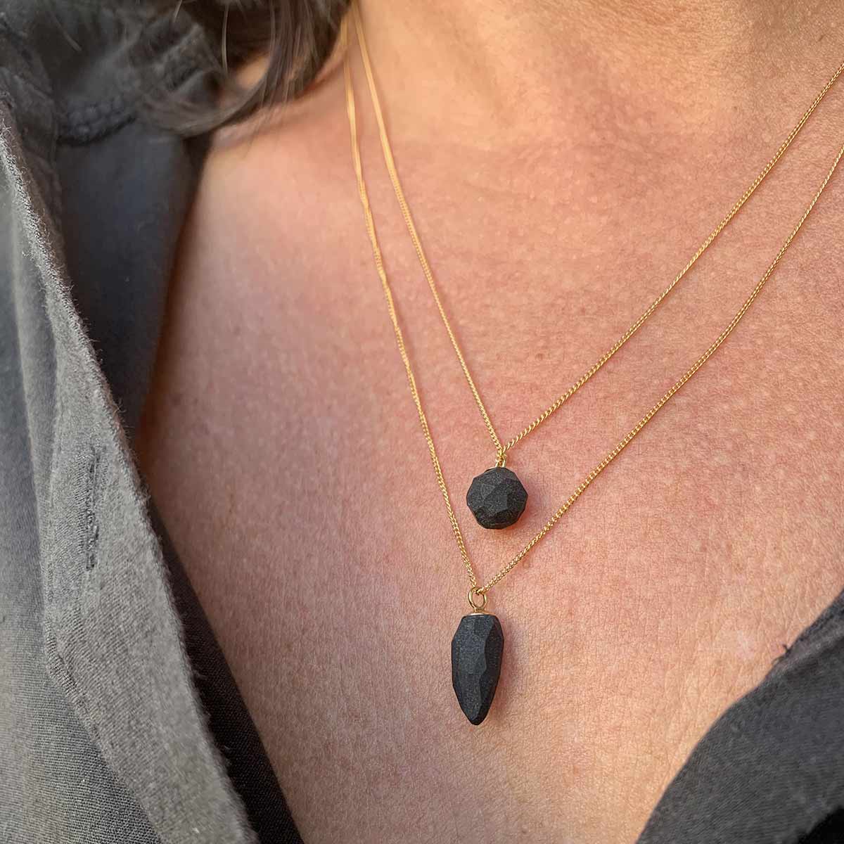 Tiny cone necklace / שרשרת חרוט גולדפילד - studio oh design