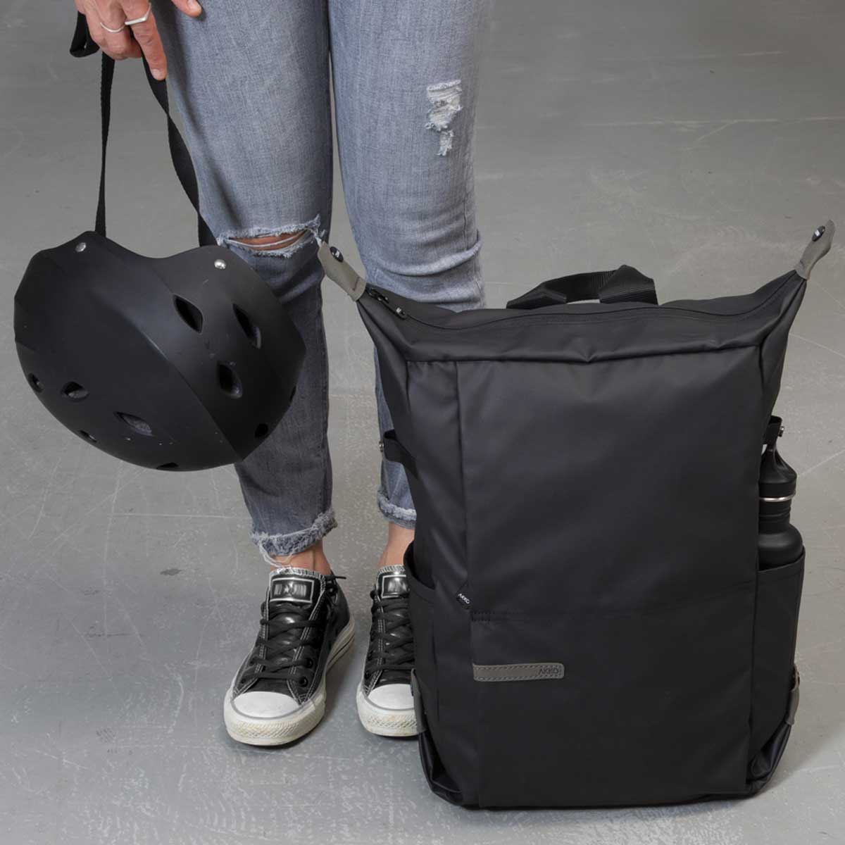 Ragnar PURx Carbon bag  /   תיק גב רגנר שחור גדול - studio oh design